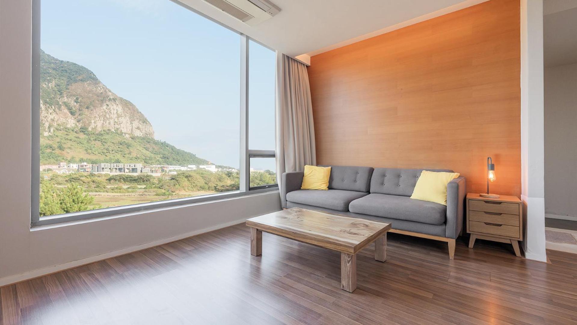 Lucid M Hotel Seogwipo Exterior photo
