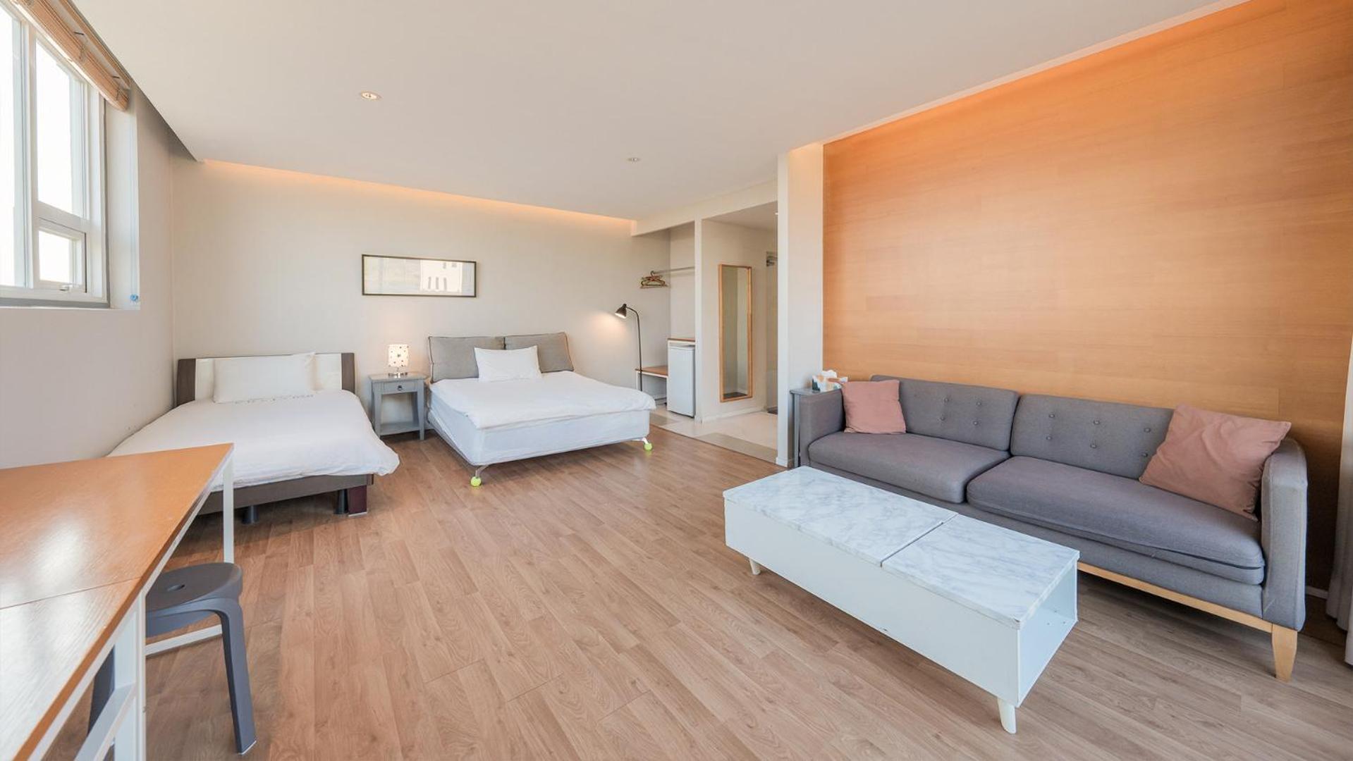 Lucid M Hotel Seogwipo Exterior photo